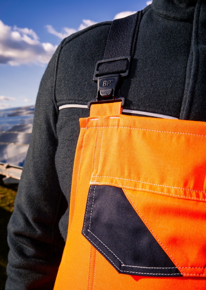 BP® Leichte Warnschutz-Multinorm-Latzhose APC2