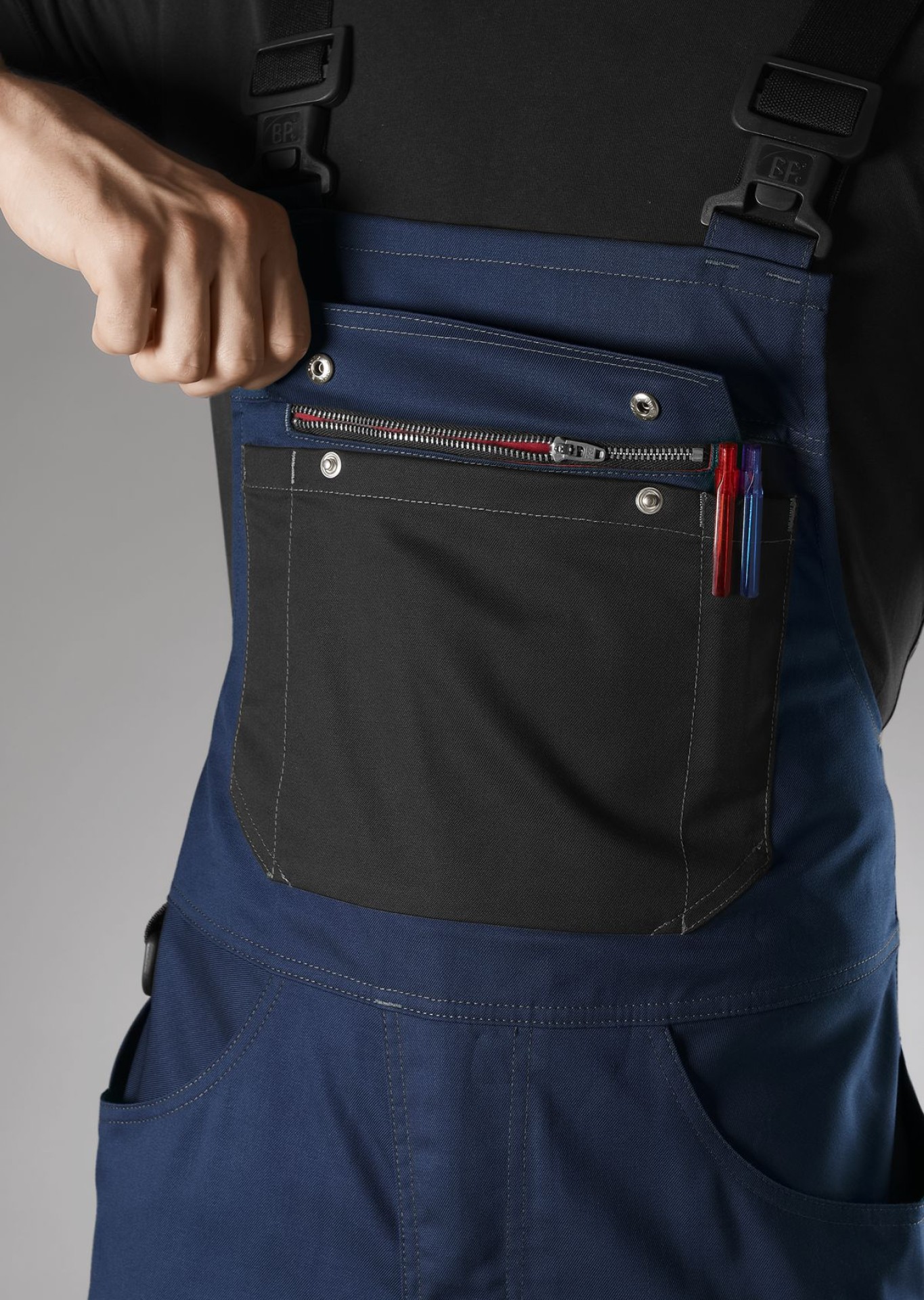 BP® Leichte Latzhose mit Kniepolstertaschen