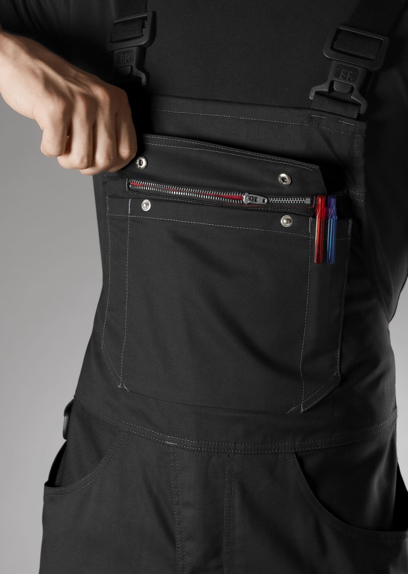 BP® Leichte Latzhose mit Kniepolstertaschen